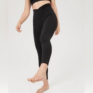 Aerie offline crossover legging